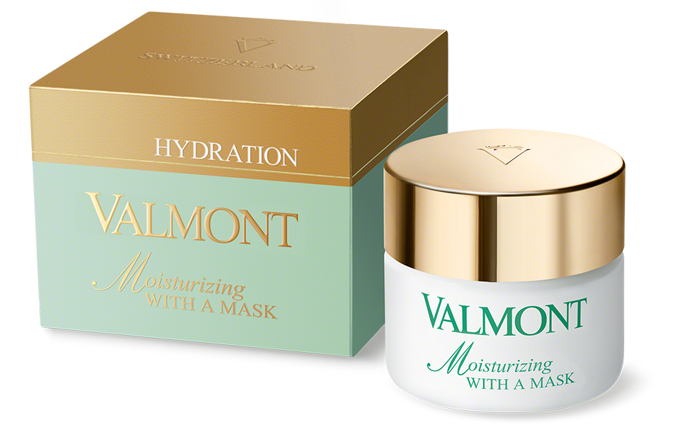 Moisturizing with a Mask